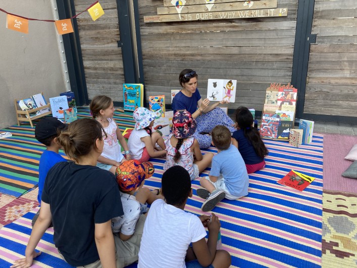 Bibliomobile © Peuple et culture Marseille.jpg 