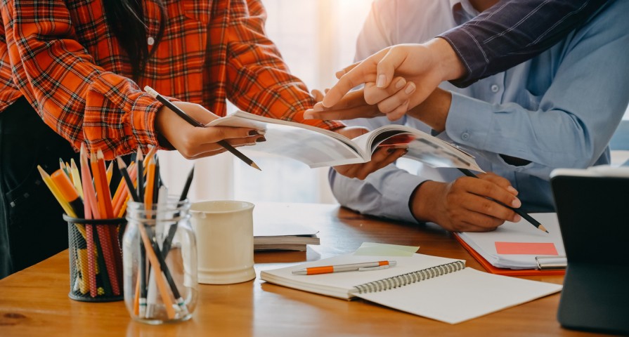 Formations à destination des professionnels du secteur livre jeunesse