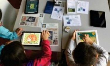 Visuel La bibliothèque des enfants avec Gallica